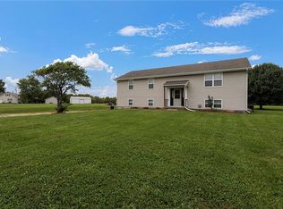 23704 S Scottsdale Ter, Peculiar, MO 64078