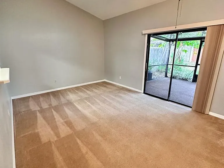 505 Bristol Dr — Photo 9