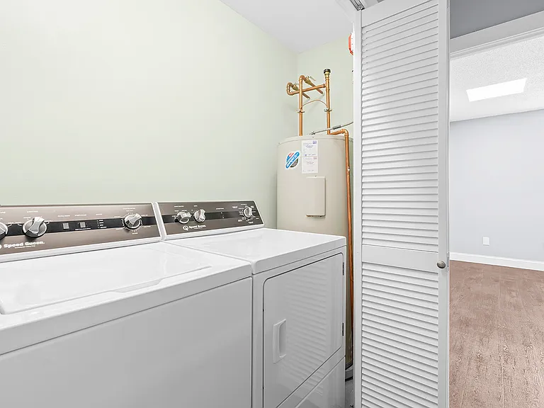 52 Reilly Ct #1 — Photo 15
