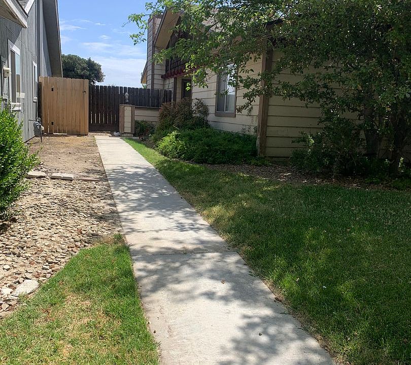 1st image of 2209 N 10th Ave