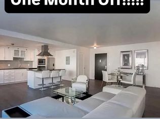 133 S Maple Dr #102, Beverly Hills, CA 90212