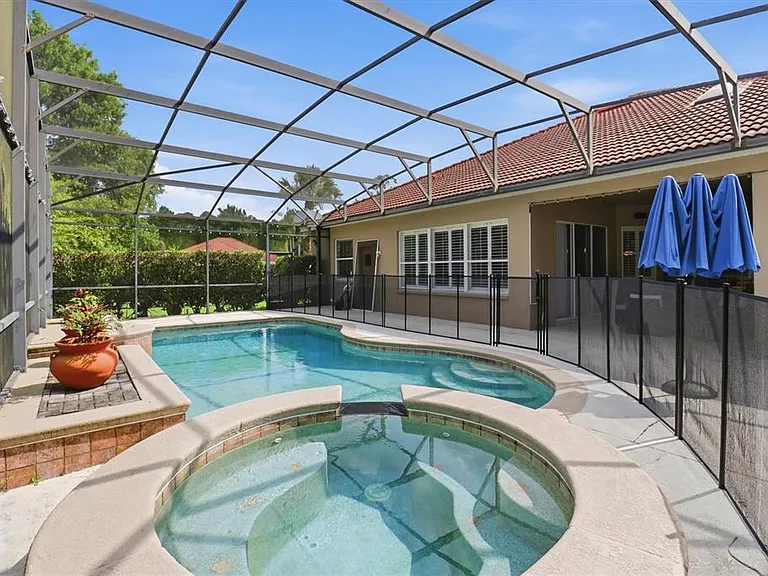 1124 Cypress Loft Pl — Photo 49