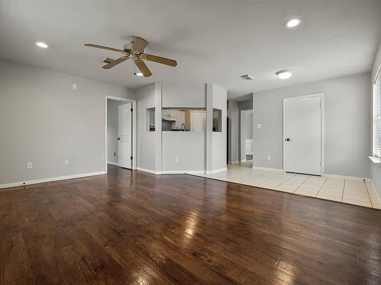 18103 Gravenhurst Ln — Photo 21