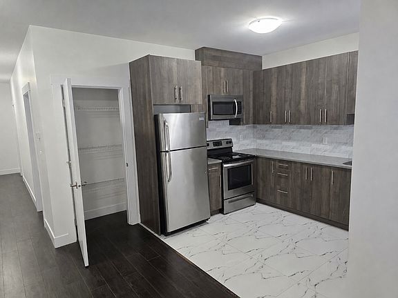 4th image of 7671 154th St
