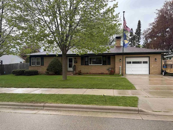 134 E Goodland Street, Sun Prairie, WI 53590