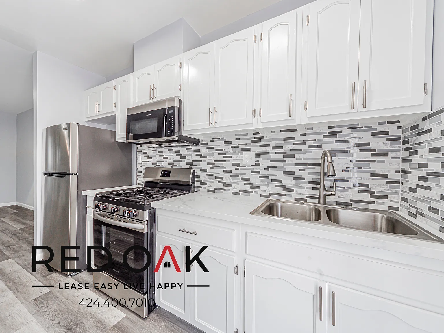 Bright and Welcoming Two Bedroom with Stainless Steel Appliances and Included Parking ~ Just Outs... — Photo 2