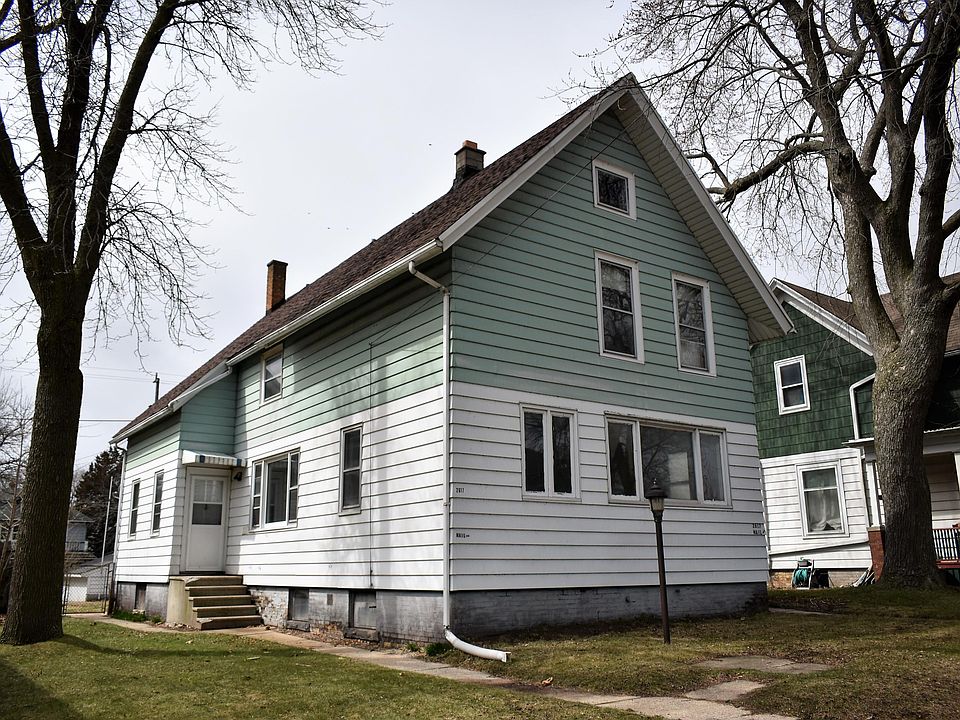 1st image of 2615 S Superior St #17