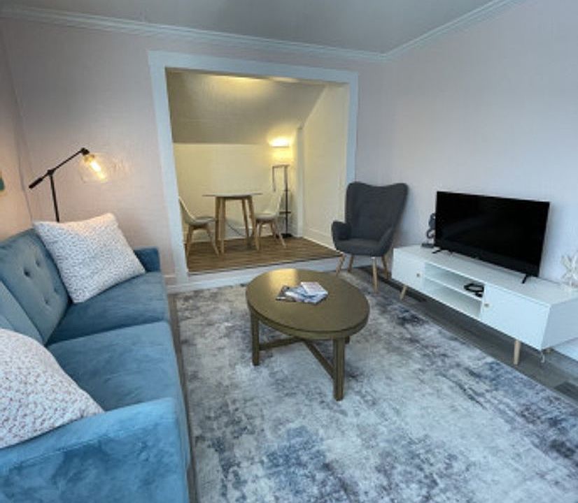 1st image of 623 Mound Park Way S #B