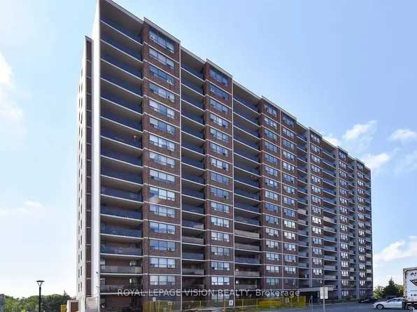 45 Sunrise Ave #708, Toronto, ON M4A 2S3