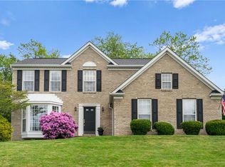 923 Fairfield Ln, Mc Donald, PA 15057