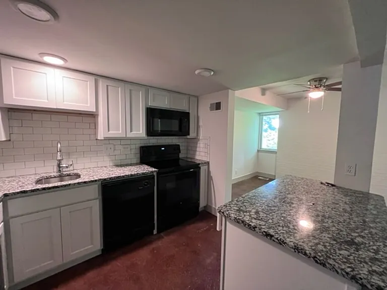 Anthony Street Condos — Photo 66