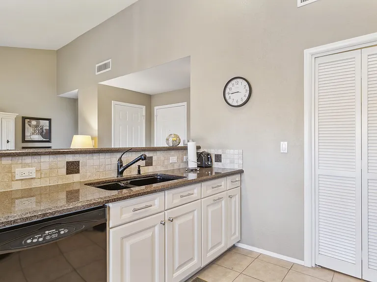 9707 E Mountain View Rd #2436 — Photo 7
