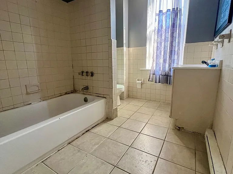 700 Pine St — Photo 11