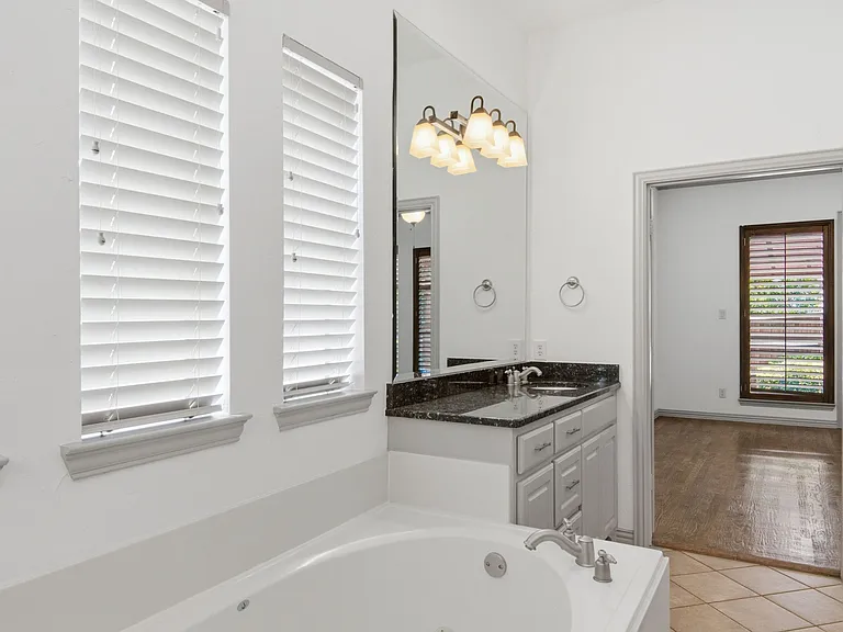 11907 Bamberg Ln — Photo 29