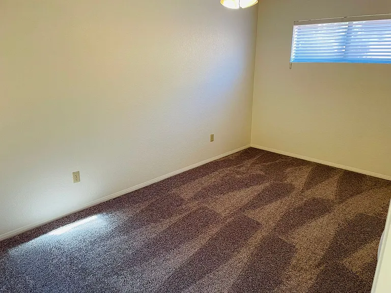 155 S Canyon Diablo Rd #25 — Photo 19