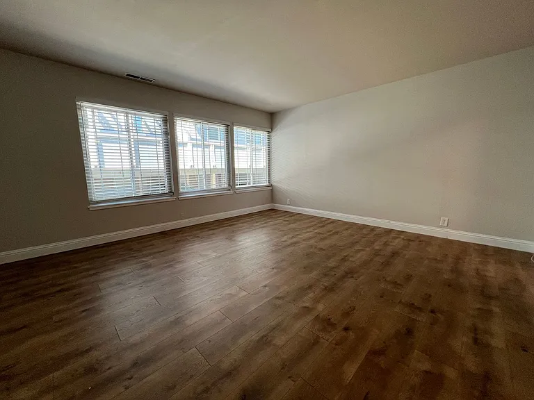 3510-3516 Farm Hill Blvd #3524 — Photo 9