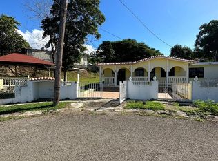 A 11 Jardines De Santa Ana, Coamo, PR 00769
