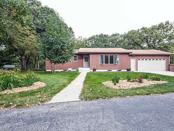 4th image of 23866 Canterbury Ln