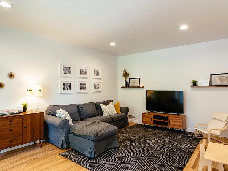 1382 E Emerson Ave — Photo 4