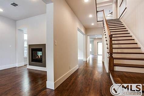 4th image of 6717 Lake Circle Dr