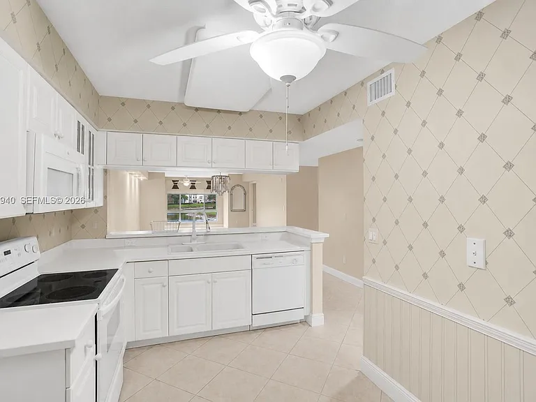 12547 Imperial Isle Dr #206 — Photo 7