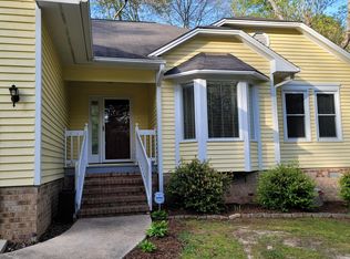 2322 Grassmere Ct, Sanford, NC 27330