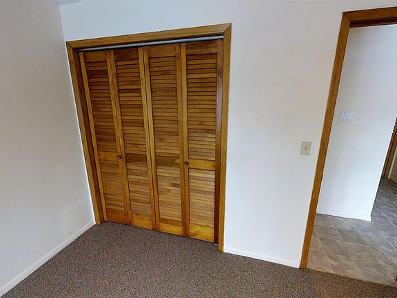 5th image of 117 Church St APT 304