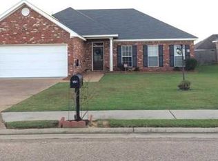 150 Appleridge Dr, Brandon, MS 39047