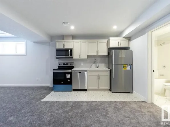 32 Rosewood Way #Basement, Saint Albert, AB T8N 8B2