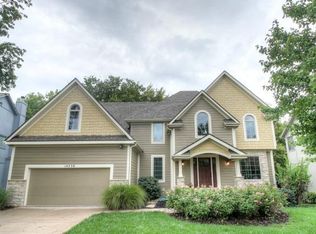 14530 S Acuff Ct, Olathe, KS 66062