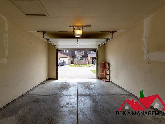 3rd image of 26170 Summerdale Dr