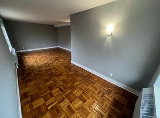 197-05C 65th Cres APT 2B, Fresh Meadows, NY 11365