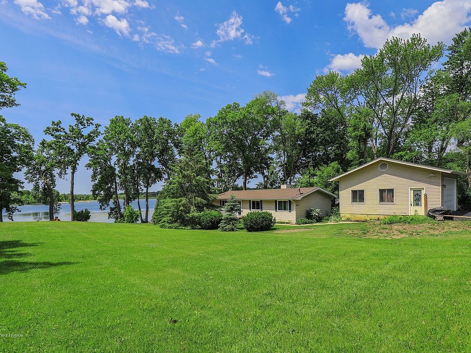 1st image of 26281 W Wooster Lake Ave