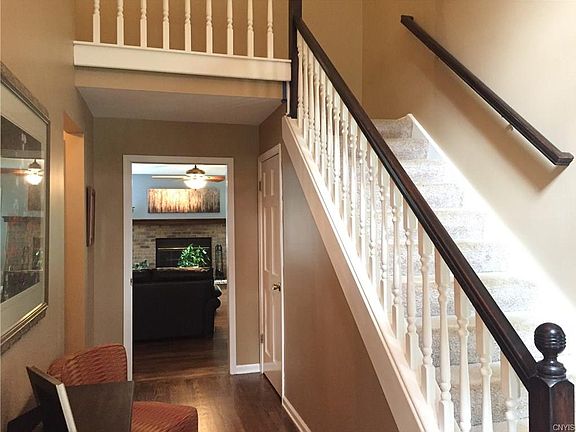 4th image of 103 Scottsdale Cir