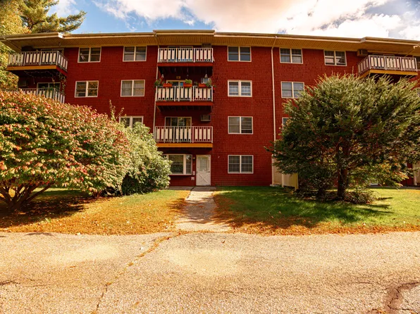 600 Riverside Drive #27, Augusta, ME 04330
