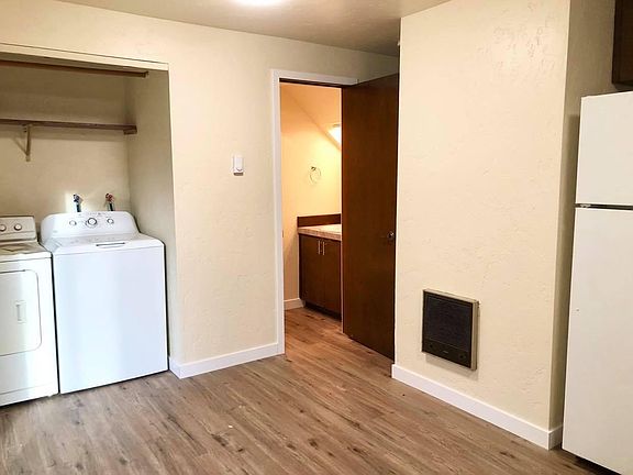 2nd image of 13930 Admiralty Way