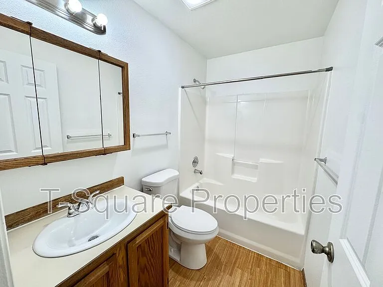 225 164th St SE #102 — Photo 10