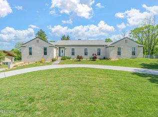 1940 River Shores Dr, Knoxville, TN 37914