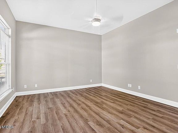 3rd image of 769 Ivy Brook Way