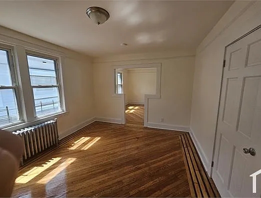 160 Arlington Ave — Photo 10