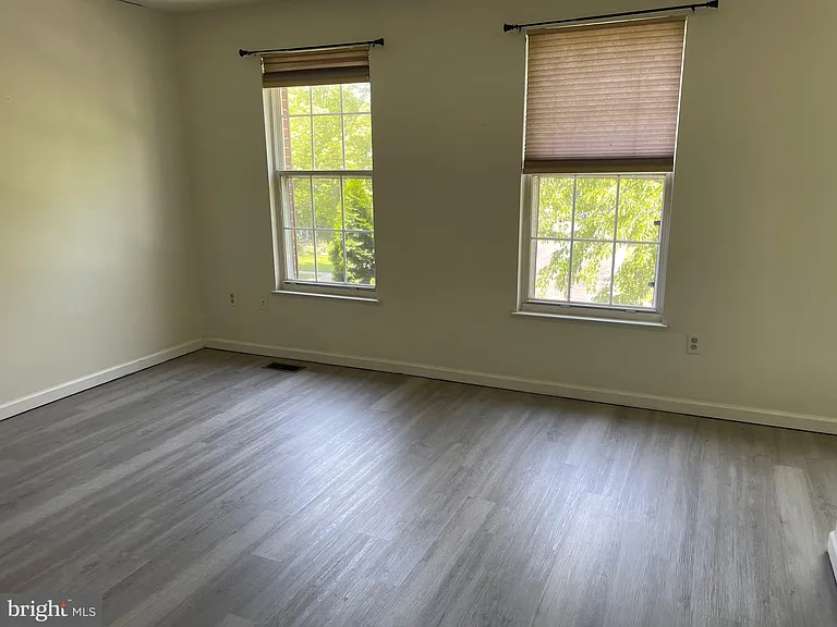 5491 Prince William Ct — Photo 3