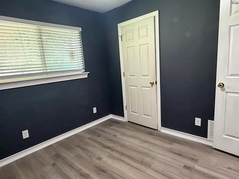4721 Cypress Ave — Photo 12