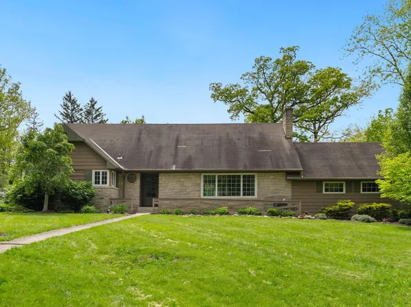 1502 Hawthorn Rd, Fort Wayne, IN 46802