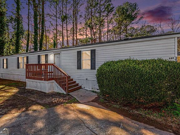 3rd image of 6359 Bells Ferry Rd Lot 39