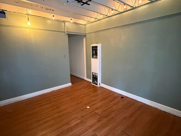 1360 Pennsylvania Avenue