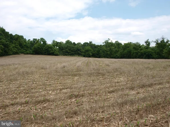 Jones Rd, Whiteford, MD 21160