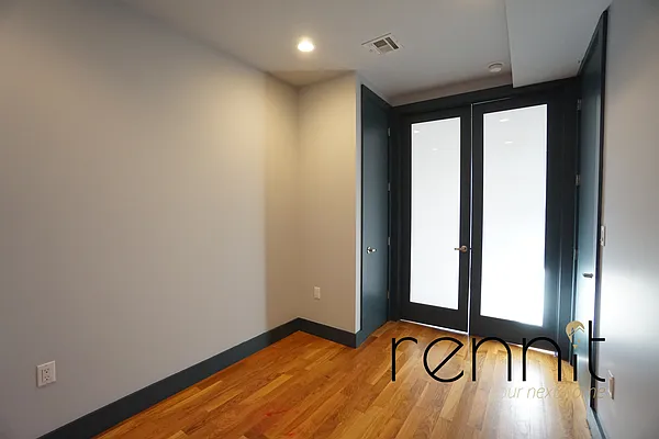 Rented by Rennit Inc. | media 15