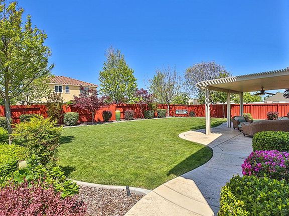 4th image of 2057 Culverhill Way