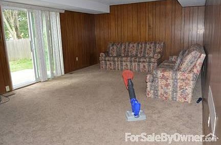 2nd image of 5977 Houston Dr