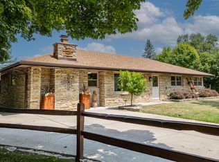 N58W21734 Maclynn Dr, Menomonee Falls, WI 53051